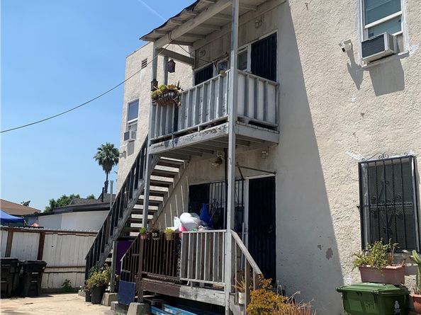 574 N St Louis Street, Los Angeles CA 90033