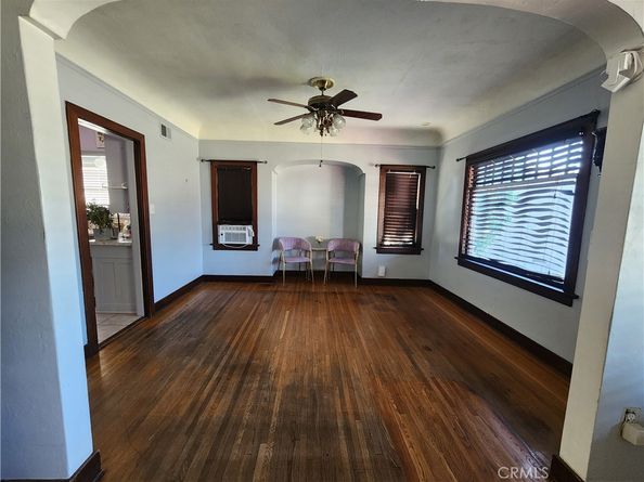 185 E La Verne Ave, Pomona CA 91767