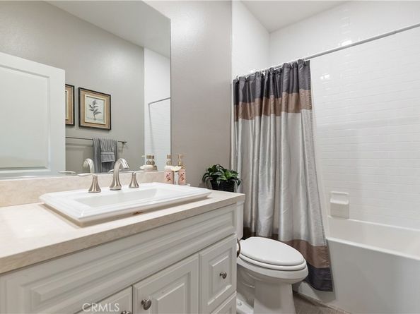 2031 Wagon Wheel Court, Escondido CA 92026