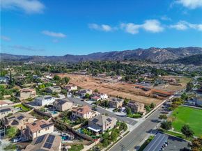 2031 Wagon Wheel Court, Escondido CA 92026