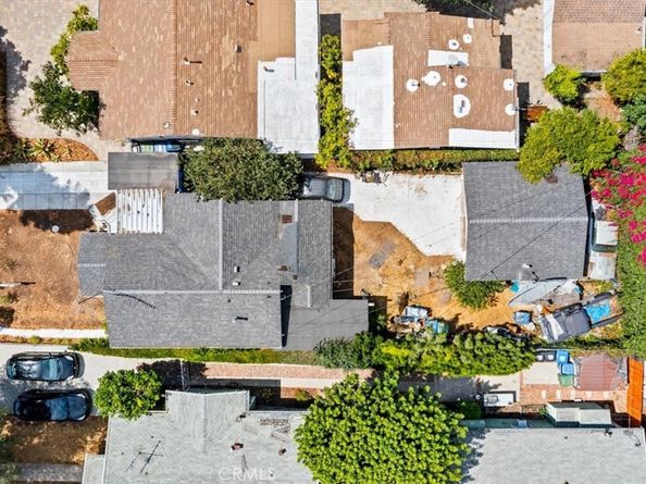 3367 La Clede Avenue, Los Angeles CA 90039