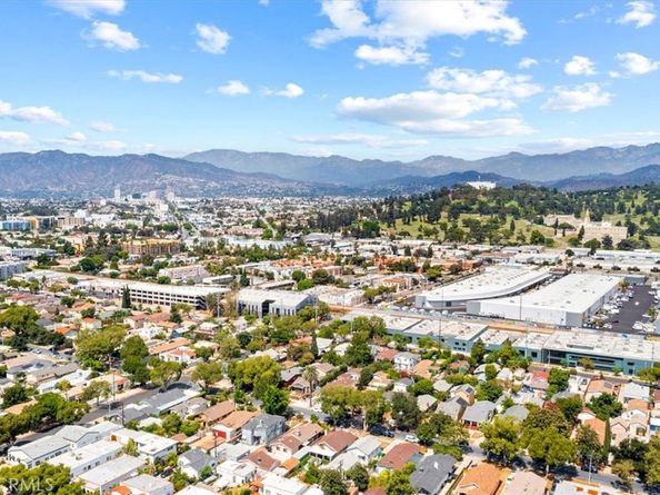 3367 La Clede Avenue, Los Angeles CA 90039
