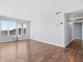 1422 Rock Glen 309, Glendale CA 91205