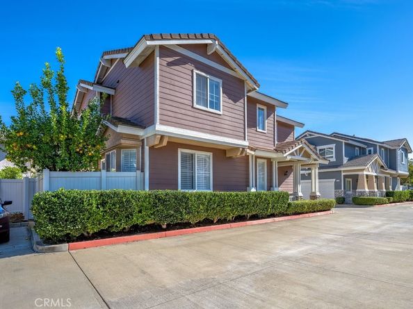 108 Peppertree, Monrovia CA 91016