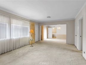 1317 N Brand 15, Glendale CA 91202