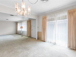 1317 N Brand 15, Glendale CA 91202
