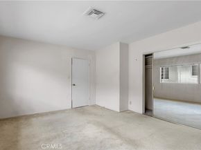 1317 N Brand 15, Glendale CA 91202