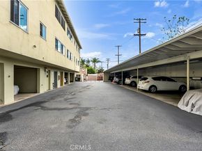 1317 N Brand 15, Glendale CA 91202