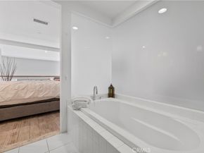1100 Wilshire Boulevard 1707, Los Angeles CA 90017