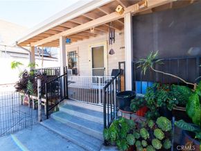 2006 W 12th Street, Los Angeles CA 90006