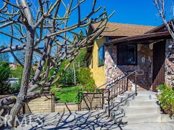 3527 Fairchild, La Crescenta CA 91214