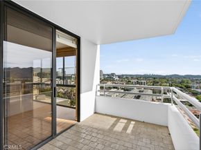345 Pioneer Drive 1202, Glendale CA 91203