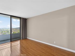 345 Pioneer Drive 1202, Glendale CA 91203