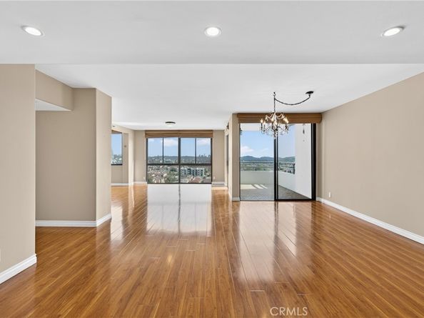 345 Pioneer Drive 1202, Glendale CA 91203