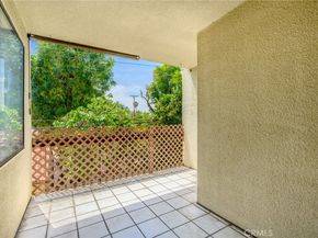 1305 N Columbus Avenue 109, Glendale CA 91202