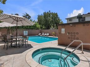 320 E Stocker 304, Glendale CA 91207