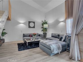 320 E Stocker 304, Glendale CA 91207