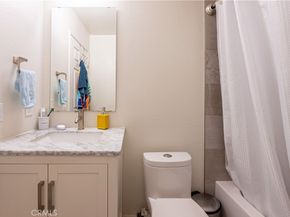 345 N Kenwood Street 104, Glendale CA 91206