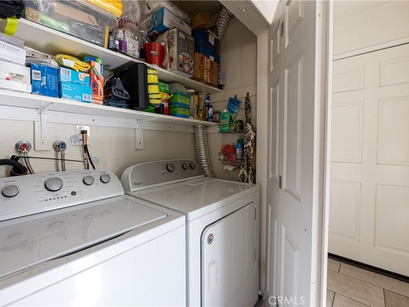 345 N Kenwood Street 104, Glendale CA 91206
