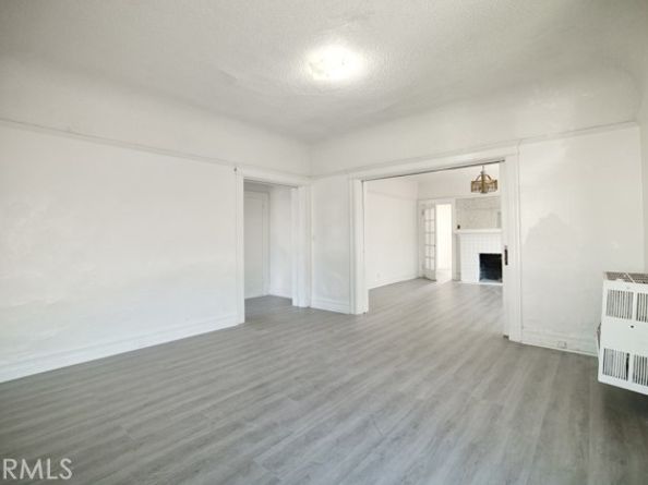 138 E 36th Place, Los Angeles CA 90011