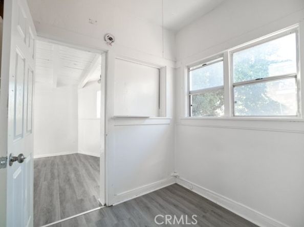 138 E 36th Place, Los Angeles CA 90011