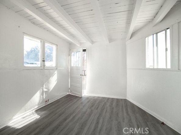 138 E 36th Place, Los Angeles CA 90011