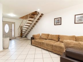 900 E Sagebank Street, Carson CA 90746