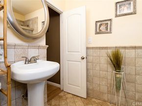 900 E Sagebank Street, Carson CA 90746