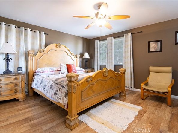 900 E Sagebank Street, Carson CA 90746