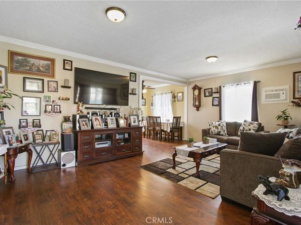 618 E 225th, Carson CA 90745