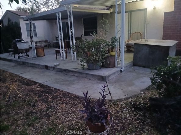 7650 Wilbur Avenue, Reseda CA 91335