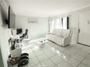 1028 S Citron Street 16, Anaheim CA 92805