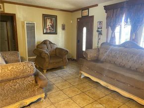 1913 E McMillan, Compton CA 90221