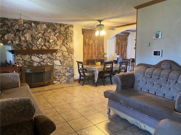 1913 E McMillan, Compton CA 90221