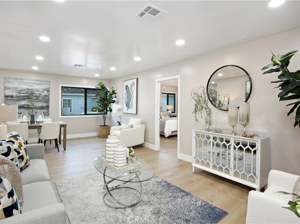20907 Halldale, Torrance CA 90501