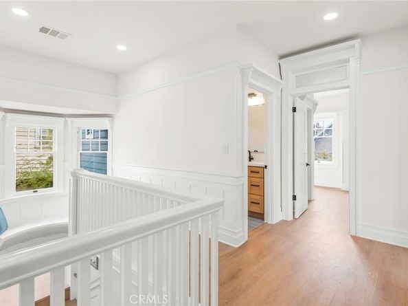 1720 S Kingsley, Los Angeles CA 90006