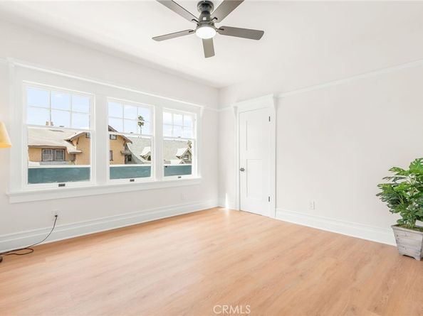 1720 S Kingsley, Los Angeles CA 90006