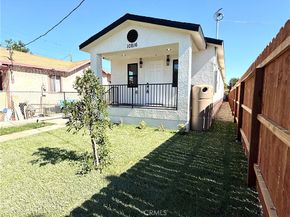 10816 Willowbrook, Los Angeles CA 90059