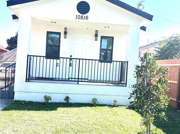 10816 Willowbrook, Los Angeles CA 90059