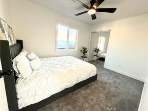 10816 Willowbrook, Los Angeles CA 90059