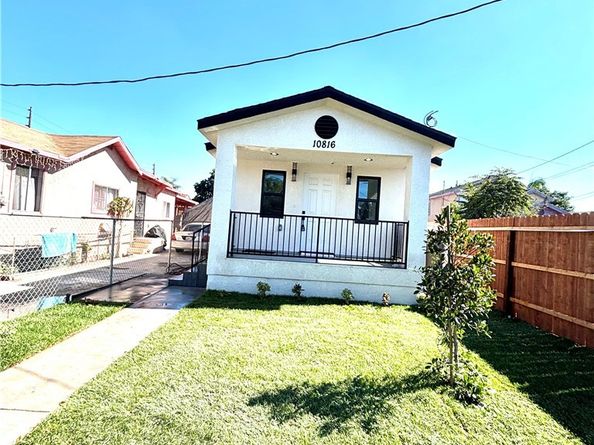 10816 Willowbrook, Los Angeles CA 90059