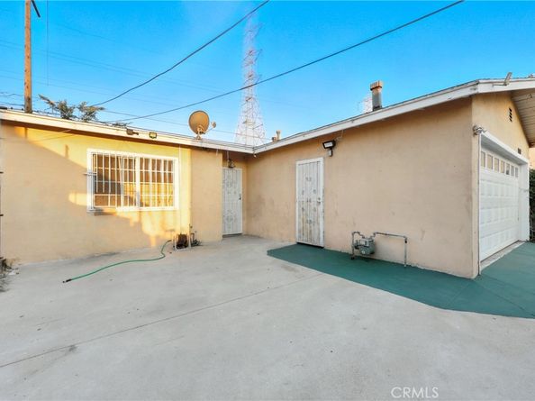 9430 Parmelee Avenue, Los Angeles CA 90002