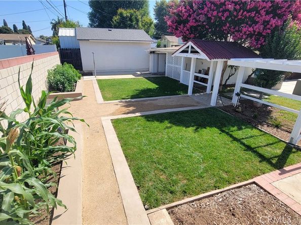 5525 Adele Avenue, Whittier CA 90601