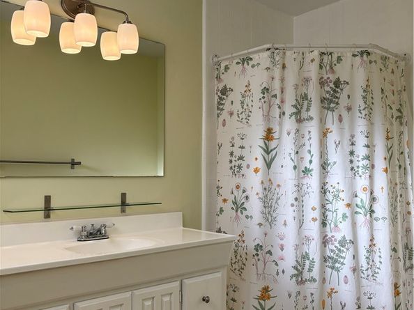 5525 Adele Avenue, Whittier CA 90601