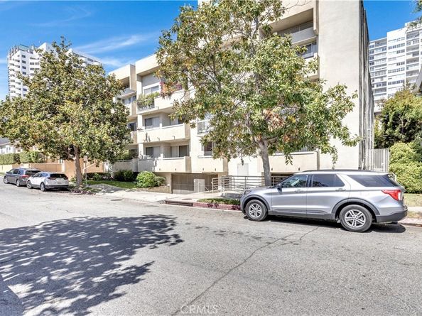 10511 Ashton 101, Los Angeles CA 90024