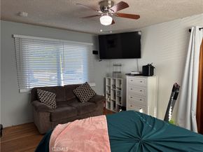 10406 San Carlos, South Gate CA 90280