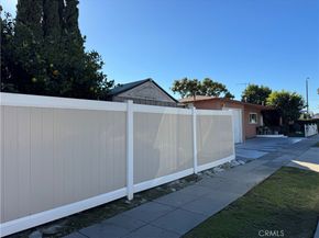 10406 San Carlos, South Gate CA 90280