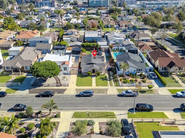 5146 Chesley Avenue, Los Angeles CA 90043