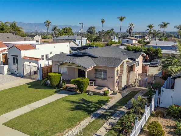 5146 Chesley Avenue, Los Angeles CA 90043