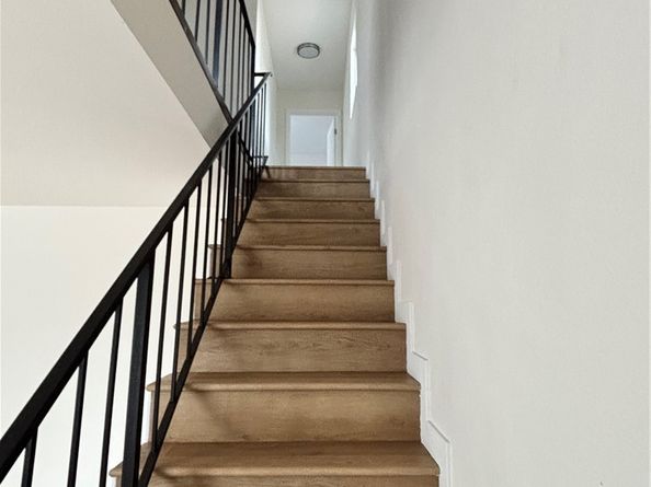 1705 E 111th Place, Los Angeles CA 90059